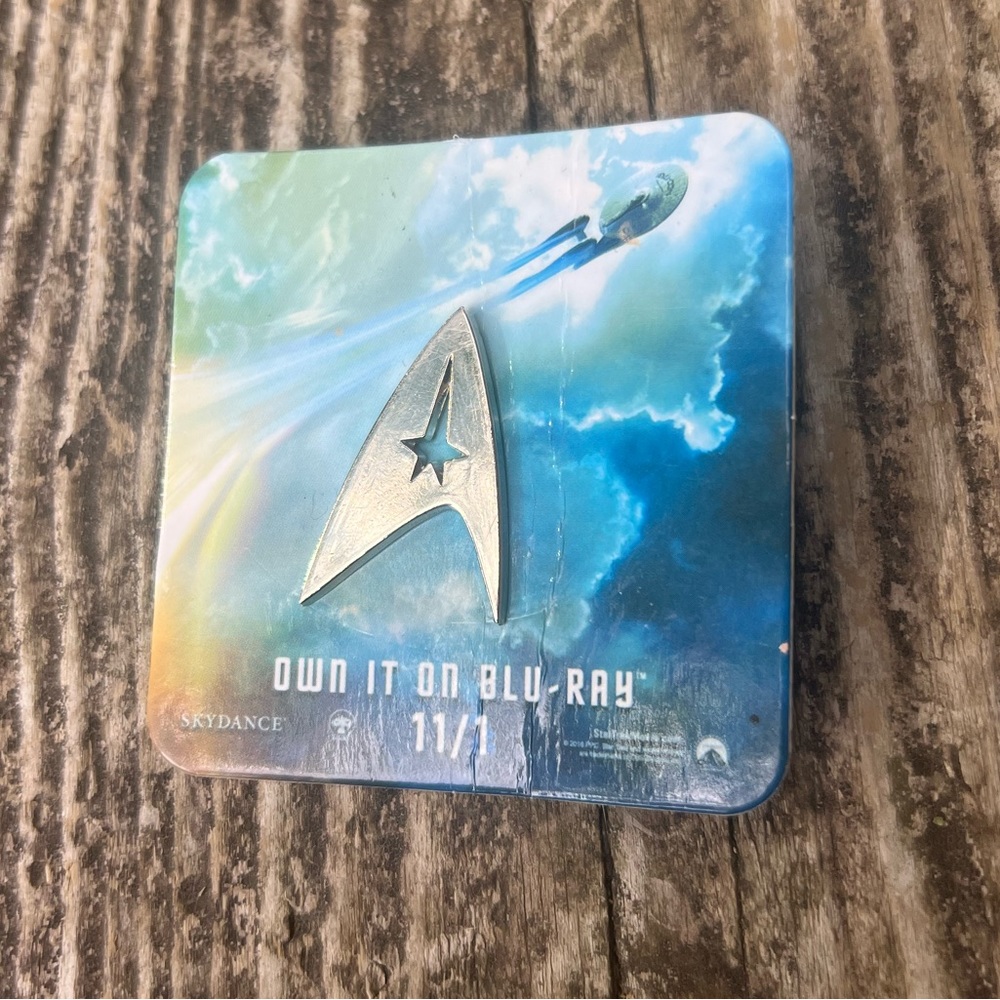 Star Trek Beyond Star Fleet Logo Silver Pin